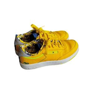 Reebok Minions Club C 85 Yellow Sneakers Youth Size 3.5 US Great Codition